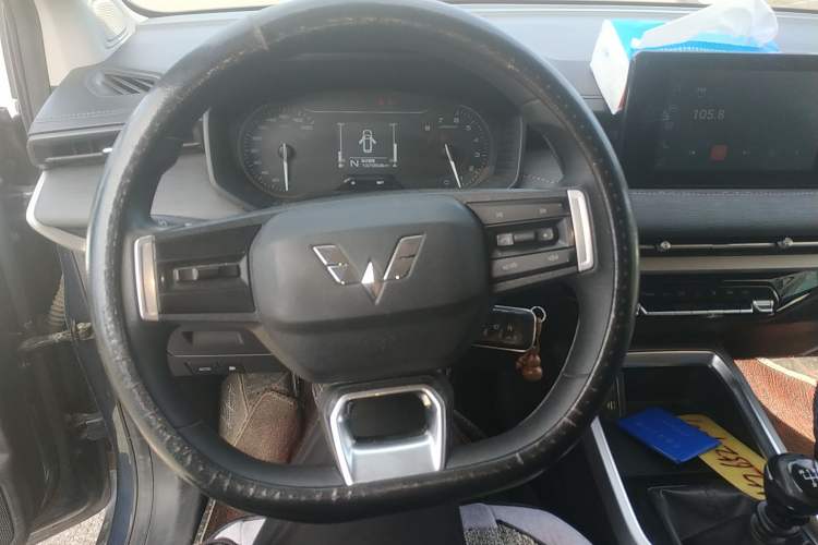 Used Wuling Jiachen 2022 1.5L Manual Comfort Edition
