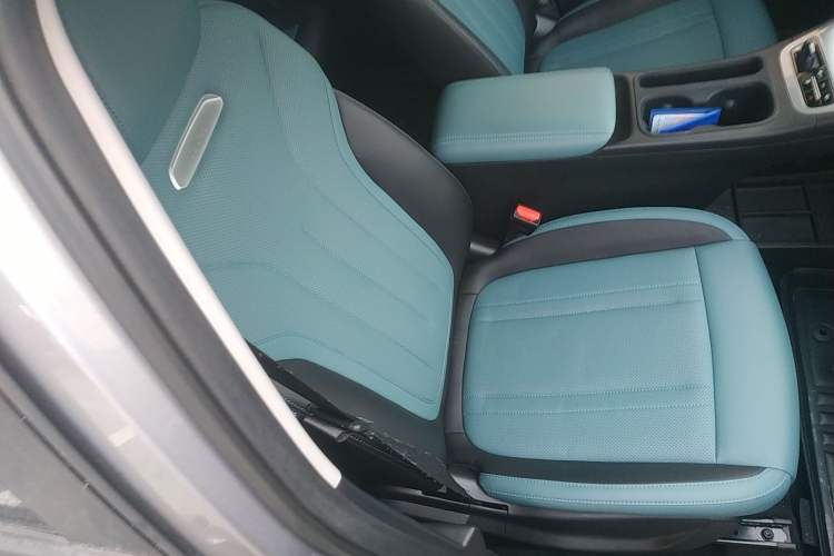 Used Geely Galaxy Geome 2025 310km Youth Edition Right Front Seat