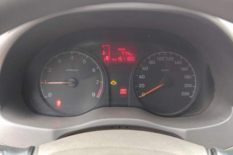 Used Hyundai Verna (older generation) 2010 Sedan 1.4L Manual Comfort GS
