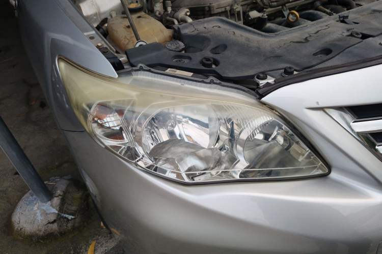 Used Toyota Corolla 2011 1.6L Manual GL Right Front Headlight