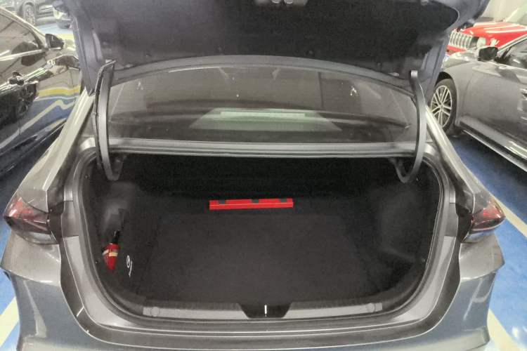 Used GAC Trumpchi EMPOW 2023 270T DCT J16 Version
