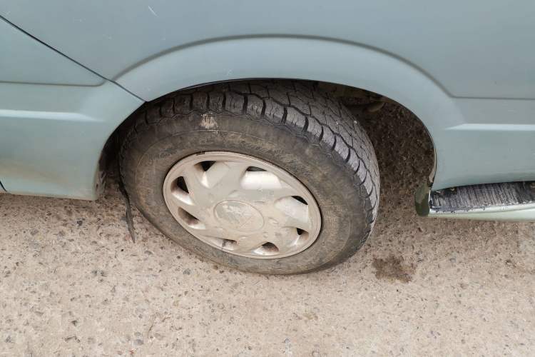 Used Foton Scenic 2012 2.0L Express Standard Long-Wheelbase Version 491EQ4A