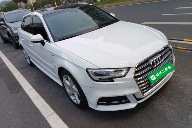 Used Audi A3 2020 Sportback 35 TFSI Fashion Edition China VI Emission Standard