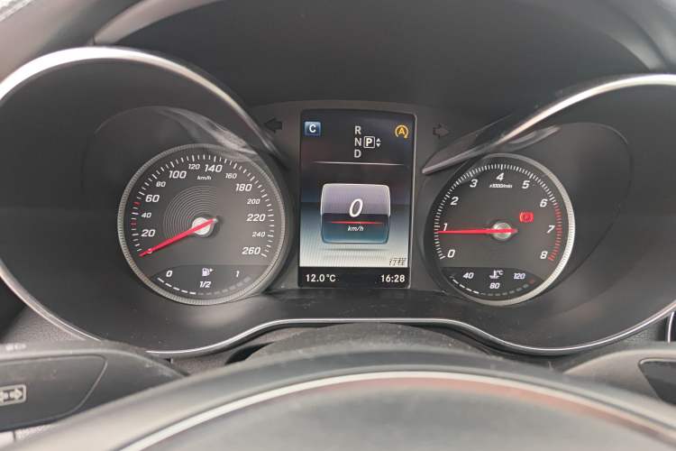 Used Mercedes-Benz C-Class 2015 C 200 L Sport Edition
