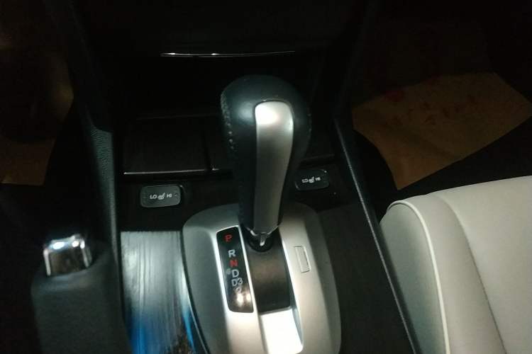 Used Honda Crosstour 2014 2.4L Luxury Edition
