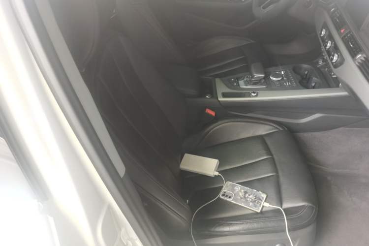 Used Audi A4L 2017 Plus 40 TFSI Ambition Model
