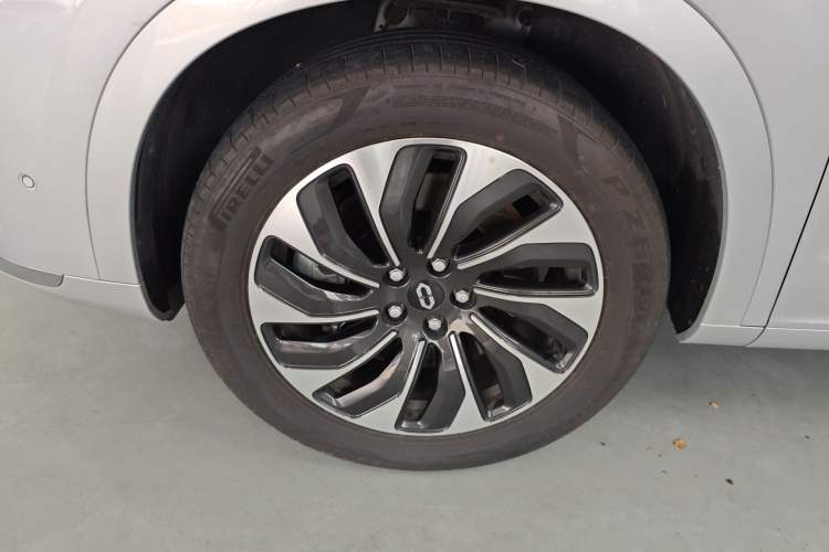 Used Hima AITO M7 2024 1.5T Intelligent Driving 4WD Max Edition 5 Seats
