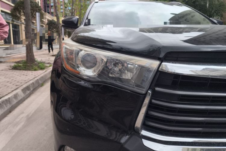 Used Toyota Highlander 2017 2.0T Four-Wheel Drive Luxury Edition 7 Seats