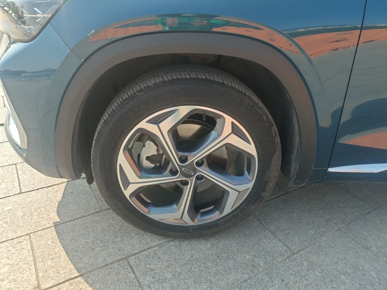 Geely Auto Monjaro L 2021 2.0TD DCT EVO Two-Wheel Drive Prestige Version — снимка 10