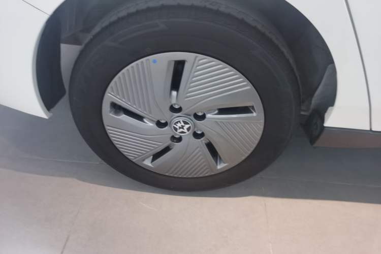 Used Venucia D60EV 2023 PLUS Comfort Edition RJ Model
