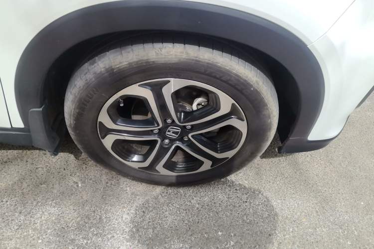 Used Honda XR-V 2015 1.8L VTi CVT Luxury Edition Right Front Wheel Hub