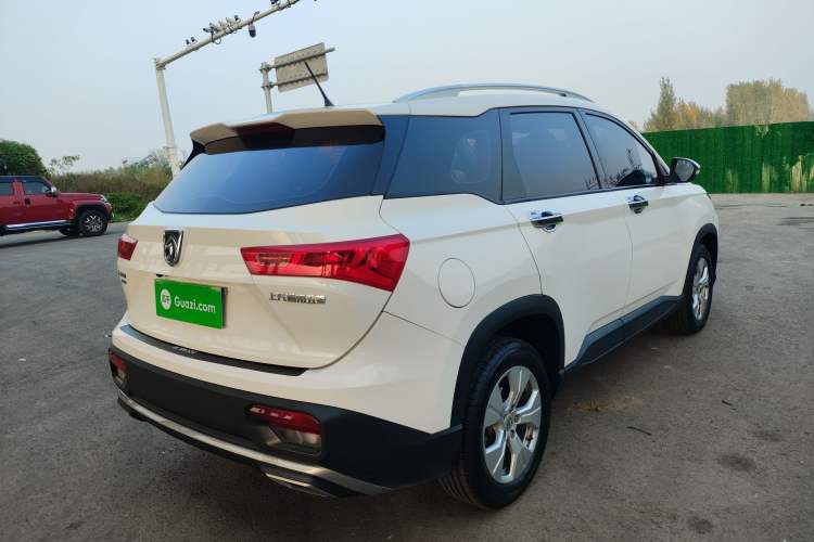 Used Baojun 530 2021 Global Car Anniversary Edition 1.5T Manual Comfort Model 5 Seats