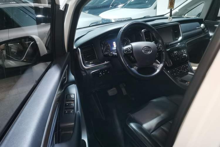 Used GAC Trumpchi M8 2020 390T Deluxe Edition