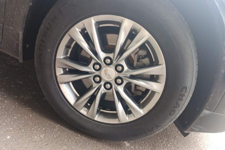 Used Cadillac XT5 2020 Revised Version 28T Luxury Edition
