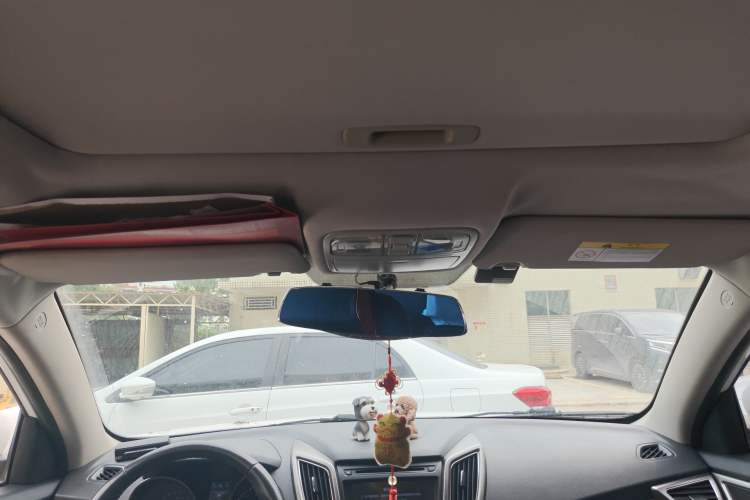 Used CHANGAN CS75 2016 1.8T Automatic Elite Model China V Standard Headliner