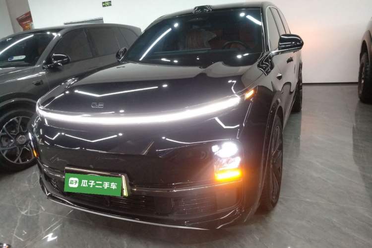 Used Li Auto L8 2024 Pro Model
