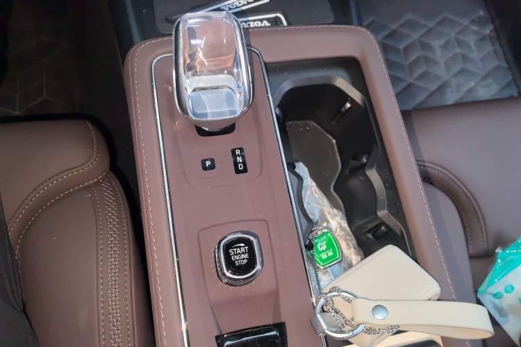 Used Volvo S90 2026 B5 Zhiyuan Luxury Edition