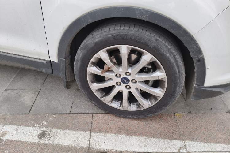 Used Ford Kuga 2015 2.0L GTDi Four-Wheel Drive Prestige Model