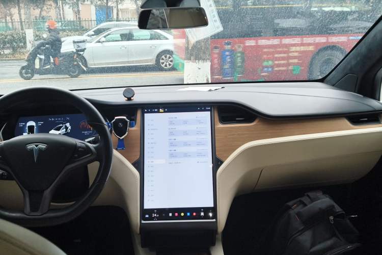 Used Tesla Model X 2019 Long-Range Version