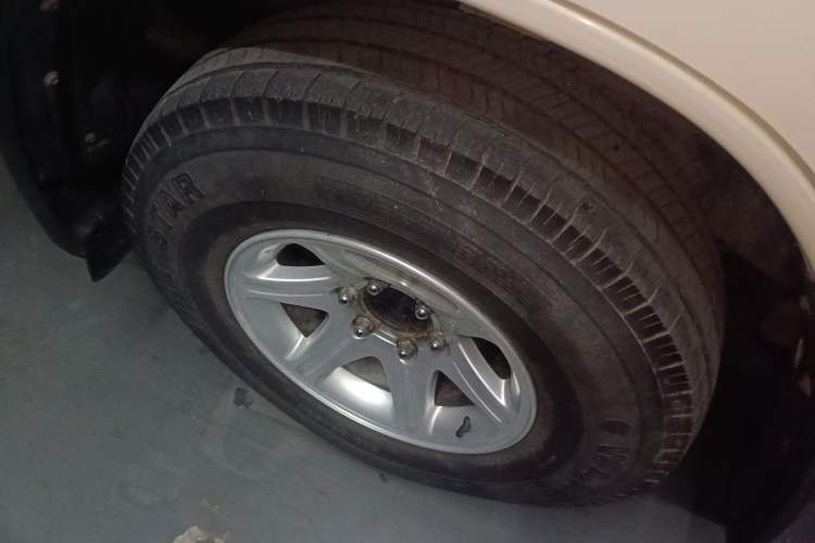 Used Leopaard Q6 2015 2.4L Manual Two-Wheel-Drive Elite Model