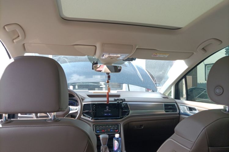 Used Volkswagen Viloran 2020 380TSI Prestige Edition Headliner