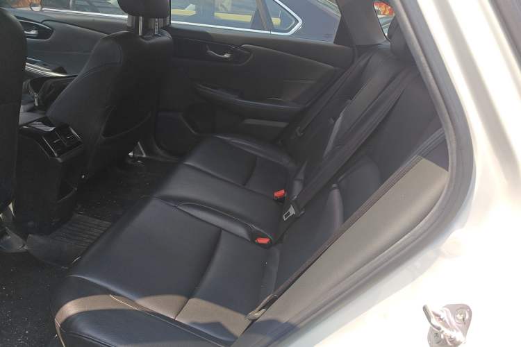 Used Honda Crider 2019 180 Turbo CVT Luxury Edition China VI Emission Standard Left Rear Seat