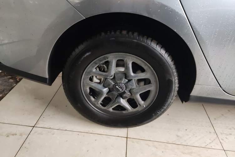 Used BYD Seal 05 DM-i 2026 DM-i 128KM Luxury Edition Right Rear Wheel Hub