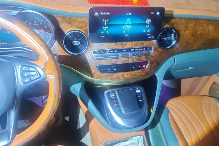 Used LIMGENE Nebula Series 2022 2.0T 7 seats