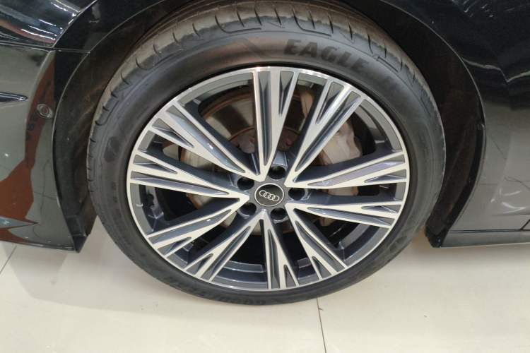 Used Audi A6L 2023 Updated 55 TFSI quattro Prestige Dynamic Edition