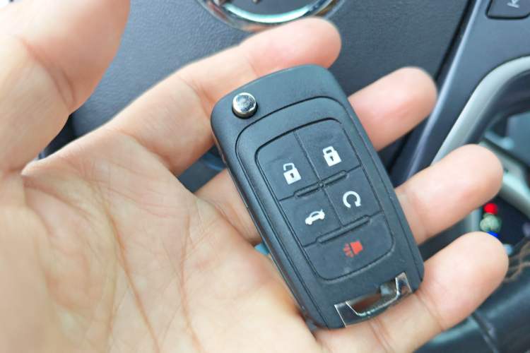 Used Buick LaCrosse 2013 2.4L SIDI Elite Comfort Version