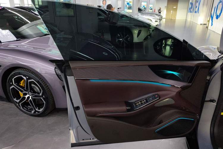 Used Denza Z9GT 2024 1100 Four-Wheel Drive Ultra Version