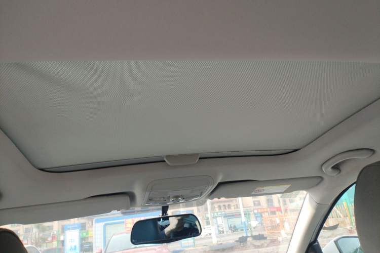 Used Skoda Octavia 2015 1.6L Manual Yijun Edition Headliner