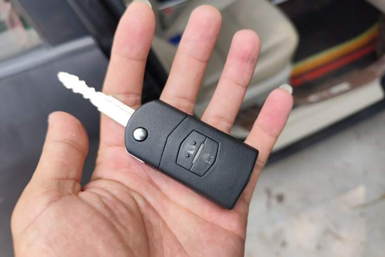 Used Mazda 6 2012 2.0L Automatic Fashion Edition Vehicle Key