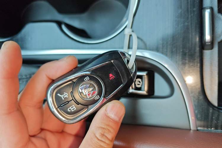 Used Buick Envision 2021 532T Two-Wheel-Drive Luxury Version
