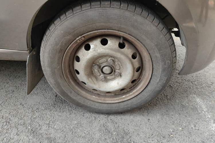 Used Jinbei Hiace X30 2018 1.3L Standard Edition DLCG12 Right Front Wheel Hub