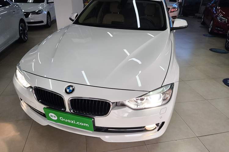 Used BMW 3 Series 2014 320Li Fashion Model
