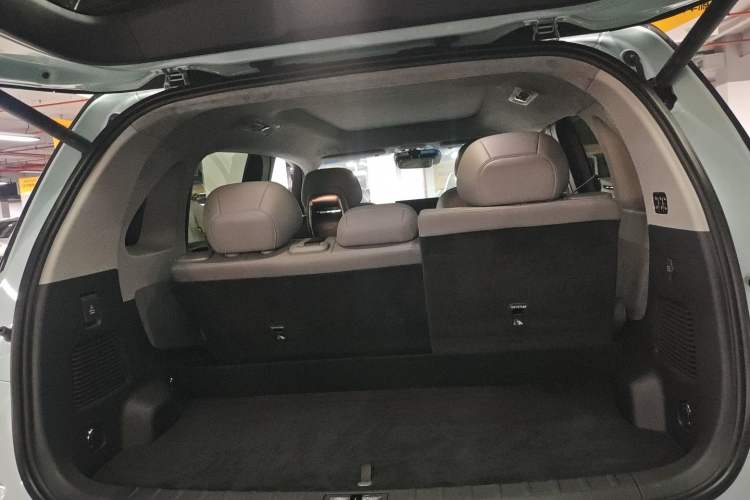 Used Zeekr MIX 2025 Intelligent Driving Version Trunk