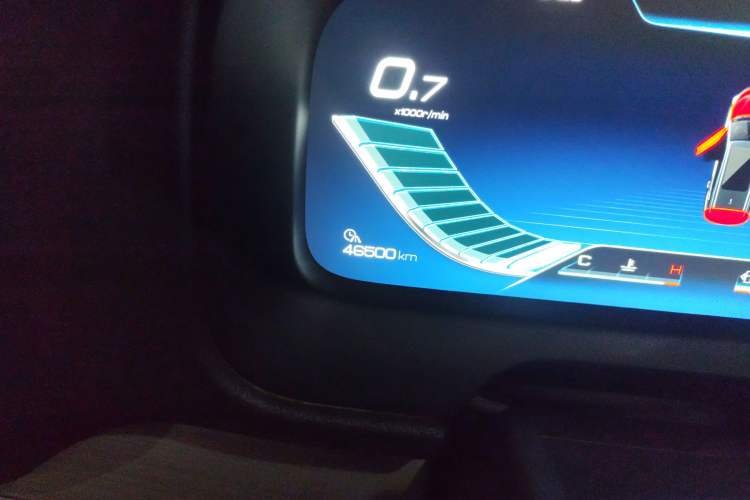 Used BYD Tang 2019 2.0T Automatic SmartConnect Luxury 7-Seater China VI Standard Odometer Close Up