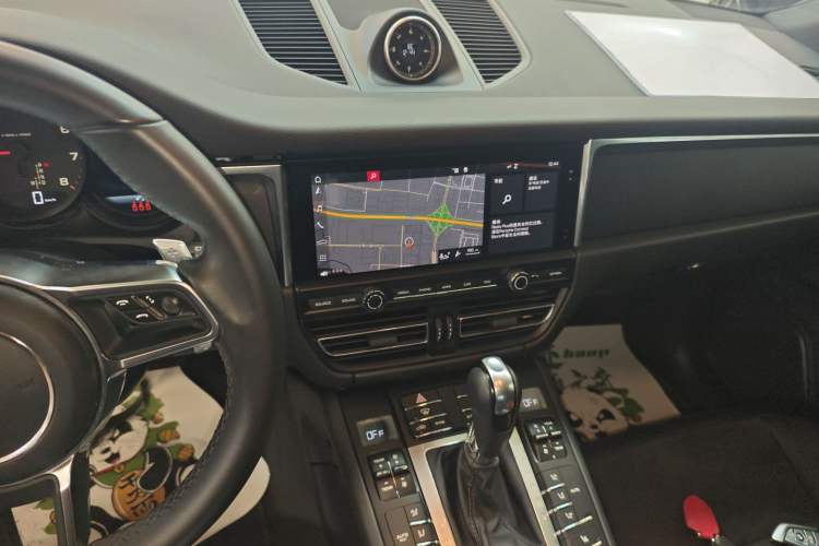 Used Porsche Macan 2018 Macan 2.0T
