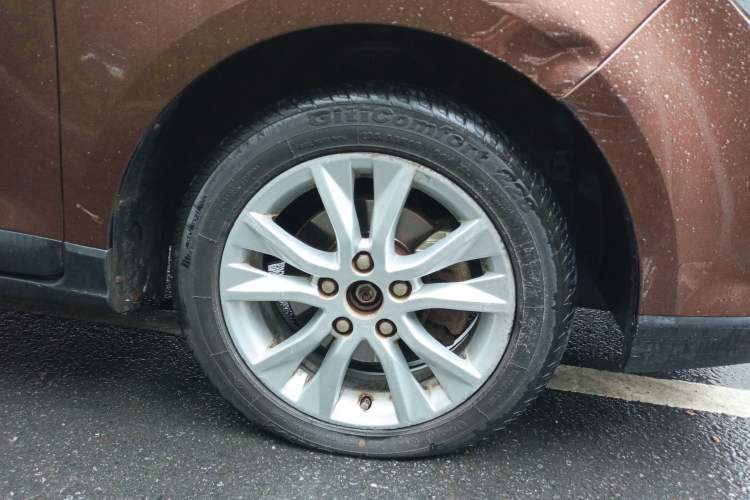 Used Baojun 730 2016 1.5L Manual Comfort Version 7 Seats China V Emission Standard