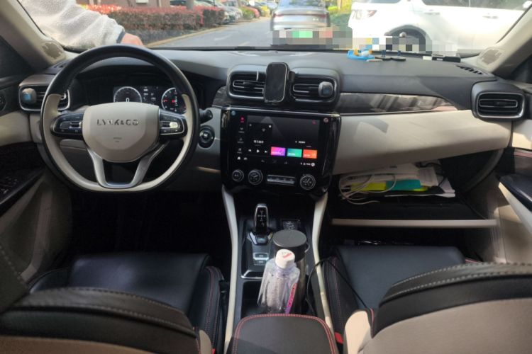 Used Lynk & Co 02 2018 1.5T DCT Two-Wheel Drive Zhaopu Version China V Standard
