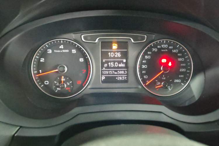 Used Audi Q3 2015 30 TFSI Ambition Edition Instrument Cluster