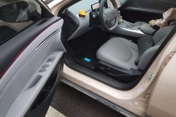 Used XPeng MONA M03 2024 620 with Ultra-Long Range Driver Seat