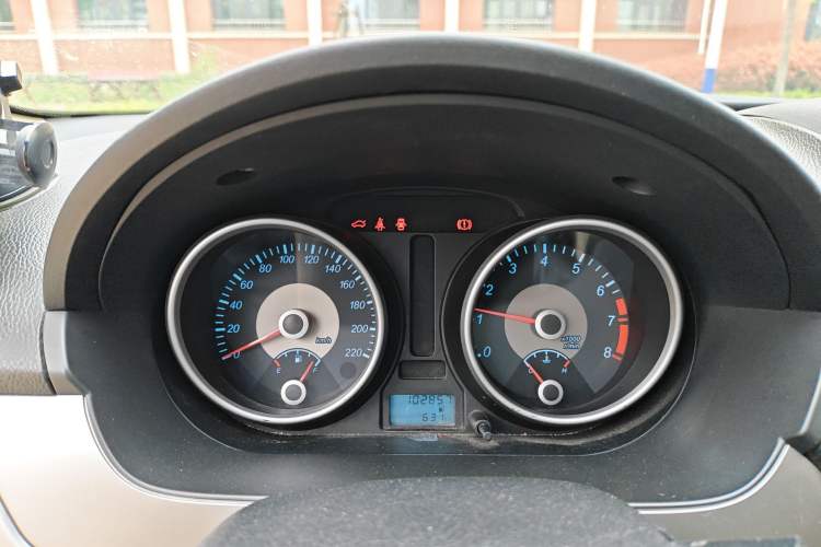 Used Buick Excelle 2013 1.5L Manual Classic Model Instrument Cluster