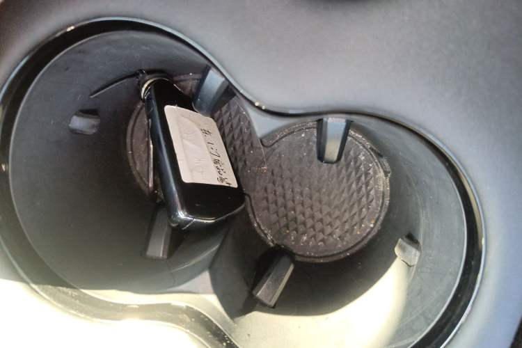 Used Volkswagen ID.UNYX 2024 Pro Long-Range Version
