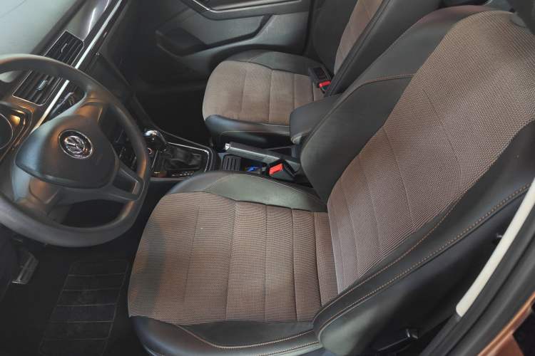 Used Volkswagen C-TREK 2017 1.6L Automatic Comfort Model Left Front Seat