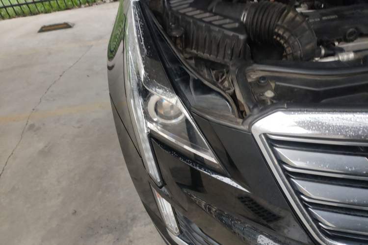 Used Cadillac XT5 2018 28E Four-Wheel Drive Tech Version
