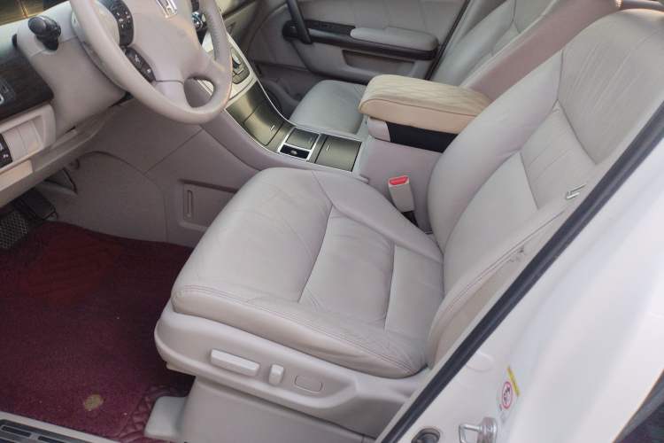 Used Honda Elysion 2015 2.4L VTi-S Prestige Edition Left Front Seat