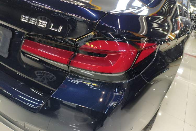 Used BMW 5 Series 2022 Second Facelift 525Li M Sport Package
