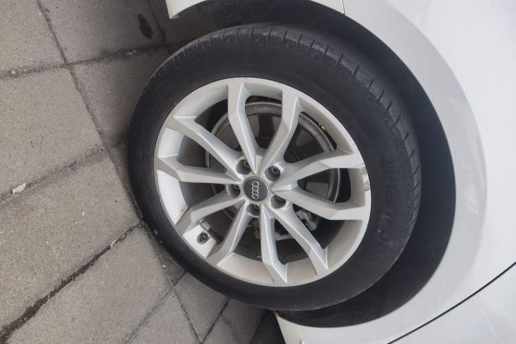 Used Audi A4L 2018 30th Anniversary Edition 40 TFSI Fashion Model